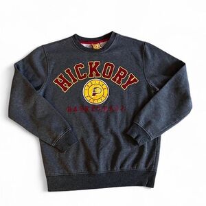 Indiana Pacers Grey Hickory Basketball crewneck sweatshirt. Medium.